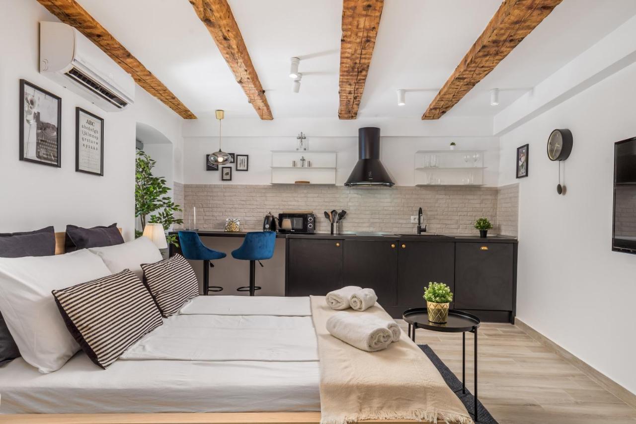 Grota Apartments In The Center Rijeka Exterior foto